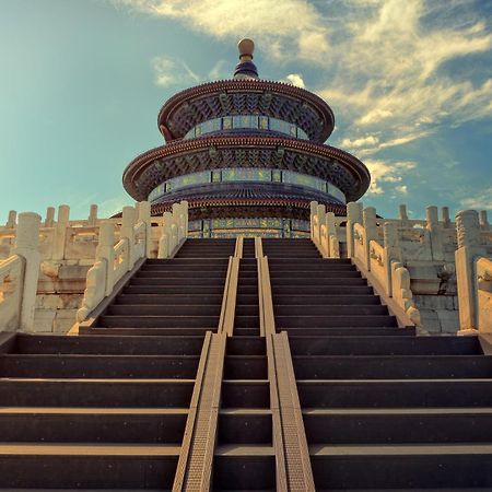 Nostalgia Hotel Beijing Guozijian Ghost Street - Near Beijing Lama Temple, Beihai Park, Jingshan Park, Drum Tower, Houhai Bar Street, Tian'Anmen Square, Located In Beijing Traditional Hutongs, 5 Minutes Away From Beixinqiao Metro Station Ngoại thất bức ảnh