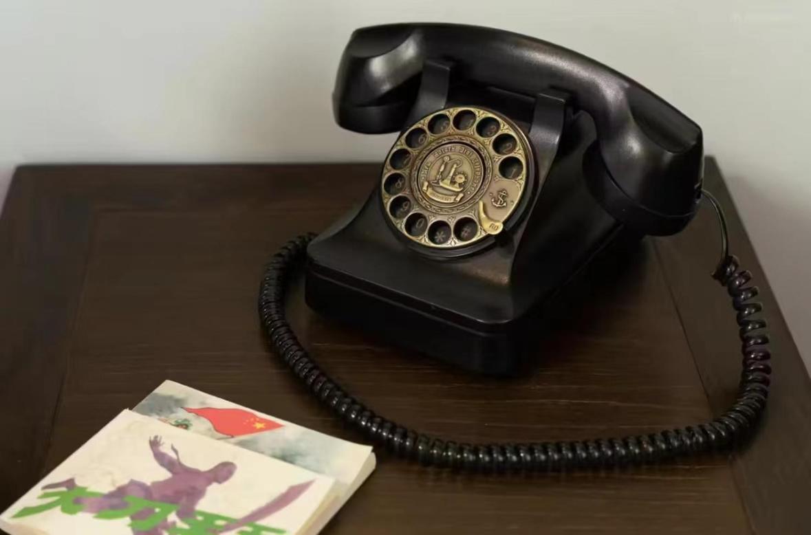 Nostalgia Hotel Beijing Guozijian Ghost Street - Near Beijing Lama Temple, Beihai Park, Jingshan Park, Drum Tower, Houhai Bar Street, Tian'Anmen Square, Located In Beijing Traditional Hutongs, 5 Minutes Away From Beixinqiao Metro Station Ngoại thất bức ảnh