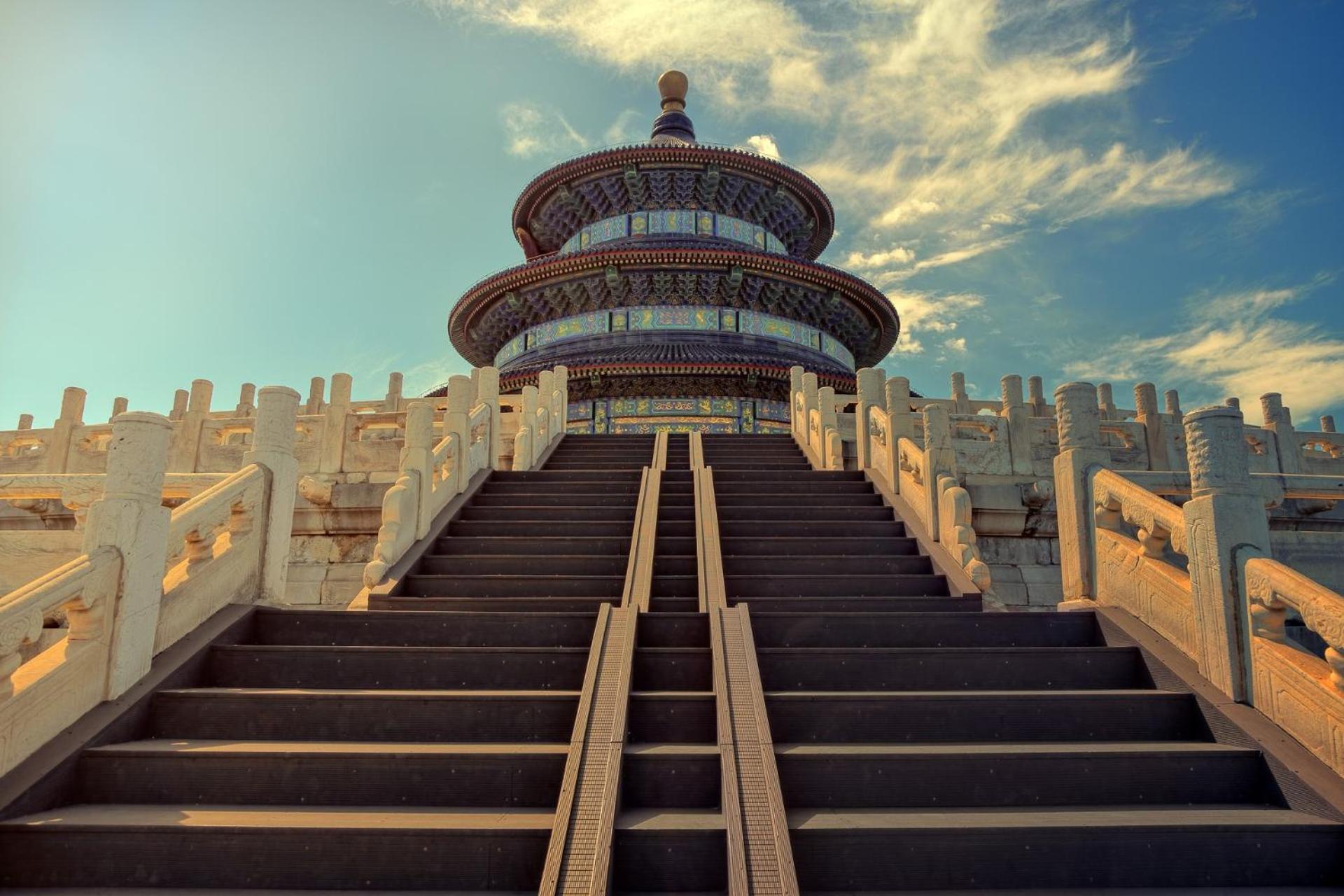 Nostalgia Hotel Beijing Guozijian Ghost Street - Near Beijing Lama Temple, Beihai Park, Jingshan Park, Drum Tower, Houhai Bar Street, Tian'Anmen Square, Located In Beijing Traditional Hutongs, 5 Minutes Away From Beixinqiao Metro Station Ngoại thất bức ảnh