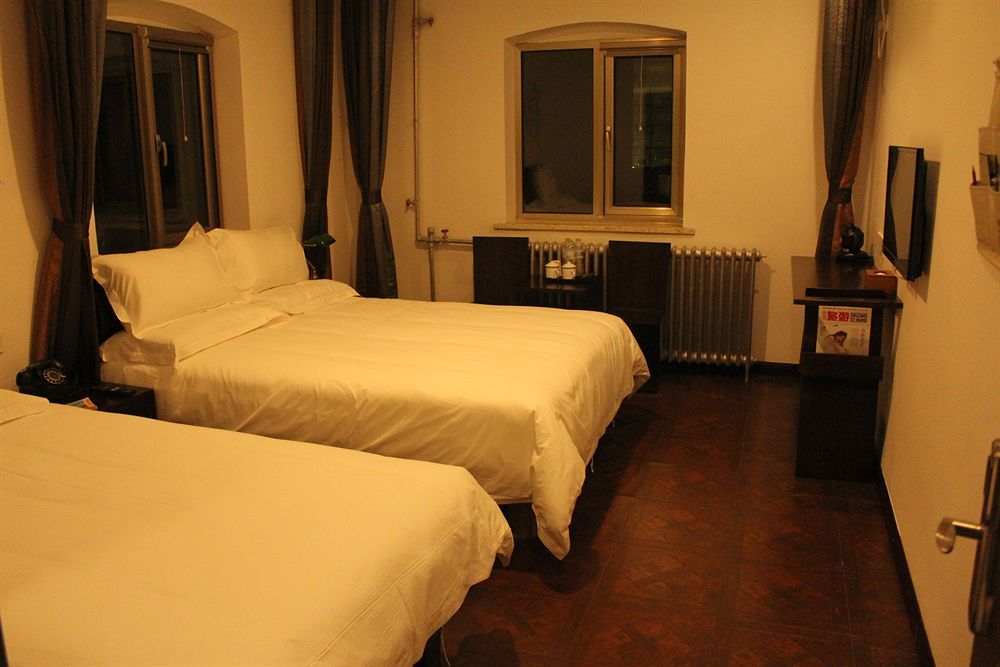 Nostalgia Hotel Beijing Guozijian Ghost Street - Near Beijing Lama Temple, Beihai Park, Jingshan Park, Drum Tower, Houhai Bar Street, Tian'Anmen Square, Located In Beijing Traditional Hutongs, 5 Minutes Away From Beixinqiao Metro Station Ngoại thất bức ảnh